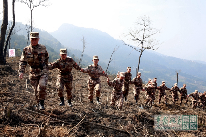 云南省军区扫雷部队圆满完成中越边境红河段雷场排雷任务
