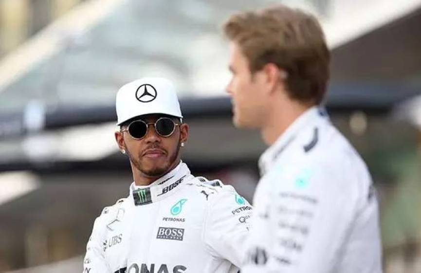 赛场趣事 | 扎堆退休？你们是说好的吗？