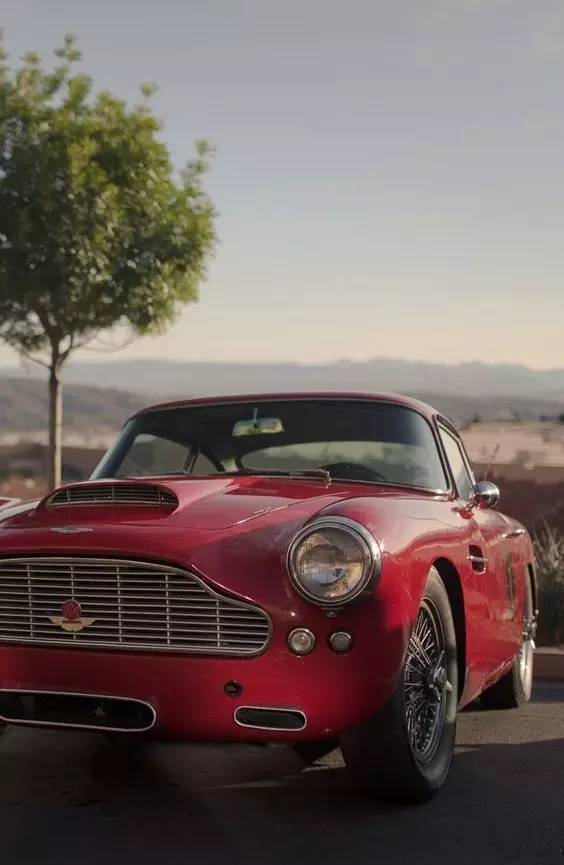 现在还能买到全新的老爷车？