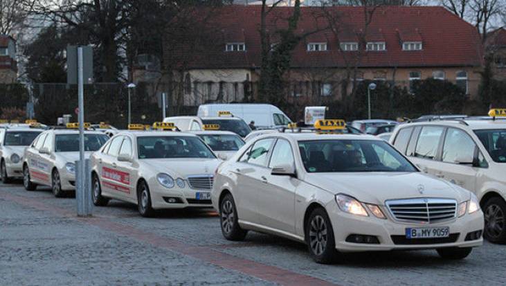 感受城市符号-盘点各国出租车