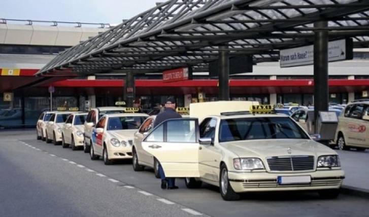 感受城市符号-盘点各国出租车