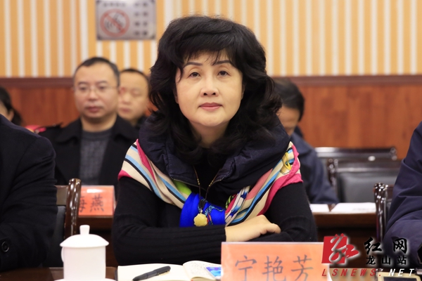 住建部县镇建设管理办公室副主任,中国传统村落保护发展专家委员会