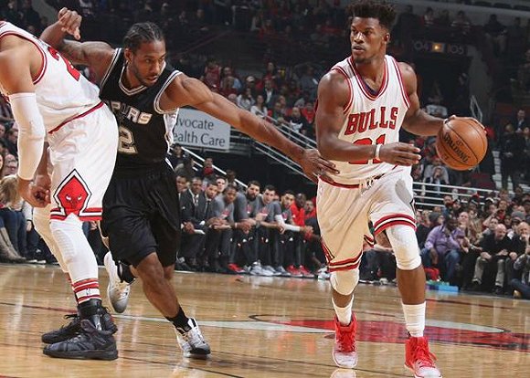 平安夜休战一日养精蓄锐 NBA五场圣诞大战激