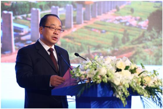 会上,承德县县委书记齐建文同志表示,近年来,承德县抢抓发展机遇,积极