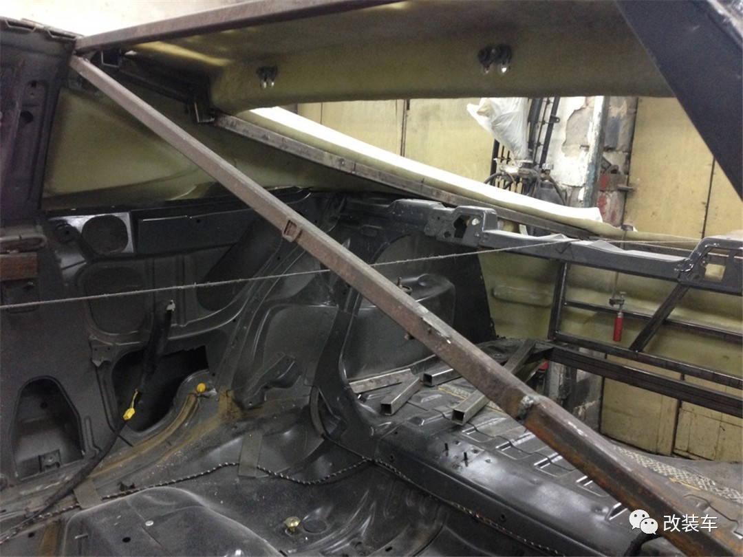 能不能开法拉利撩妹不用靠某泰了