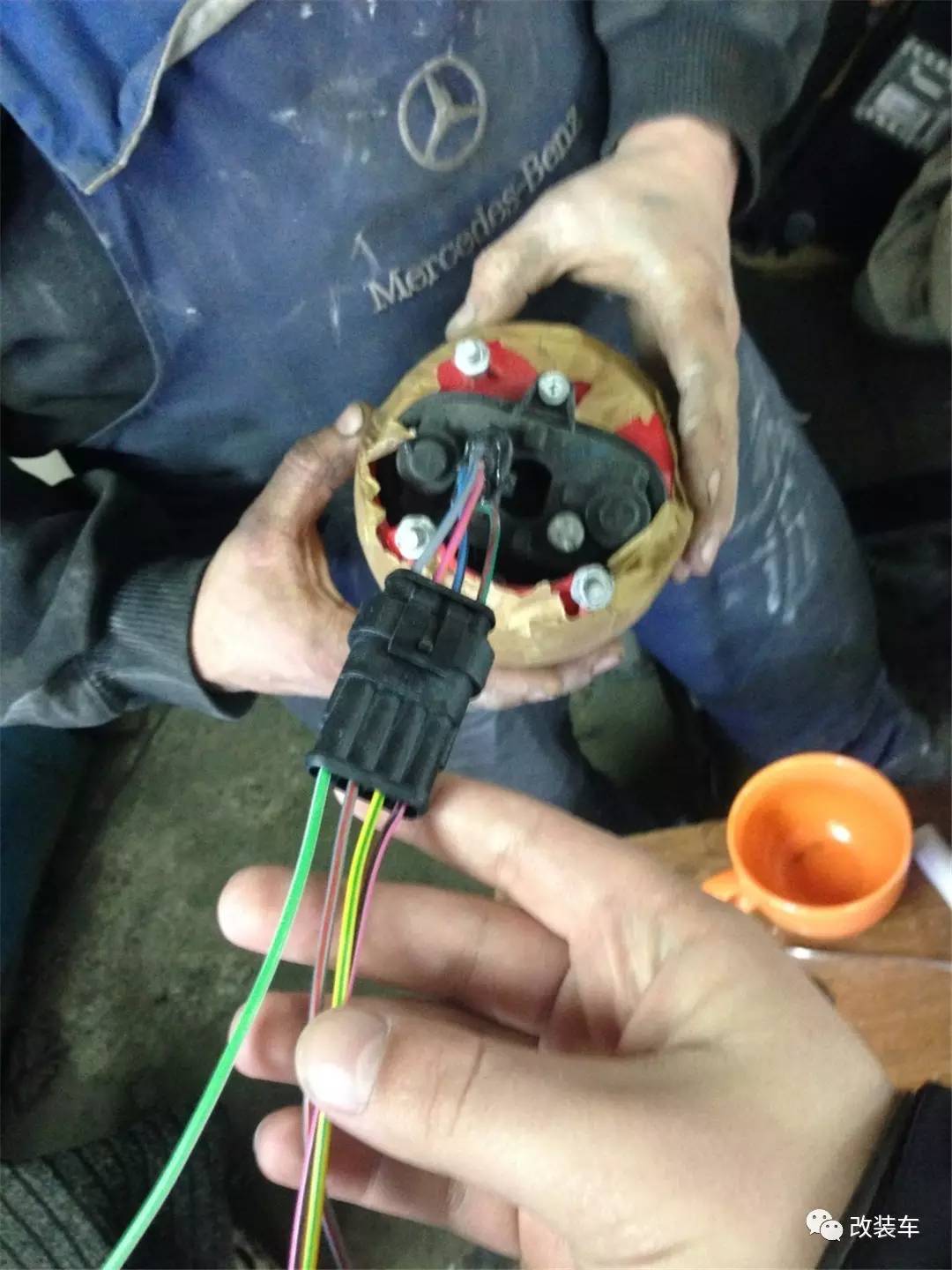 能不能开法拉利撩妹不用靠某泰了