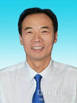 新疆博州副州长图片