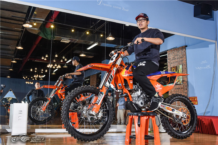 看三位车手是如何被“玩坏的”