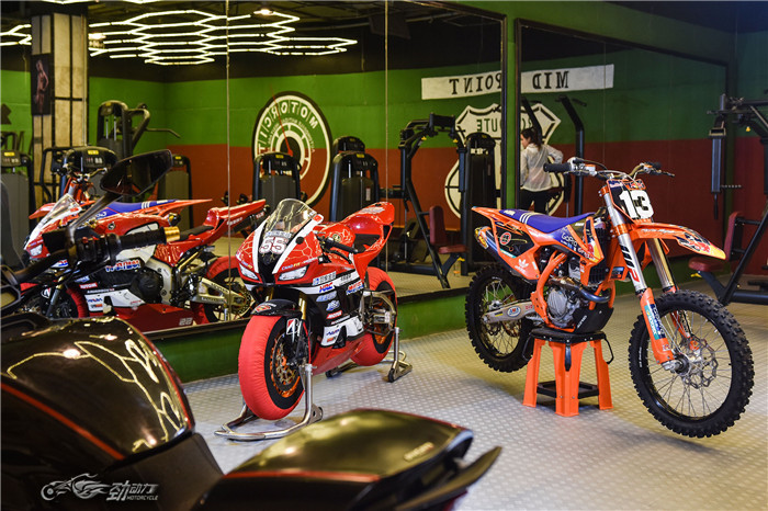 看三位车手是如何被“玩坏的”