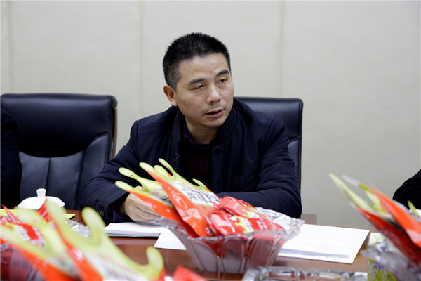 平江县副县长魏移宗.