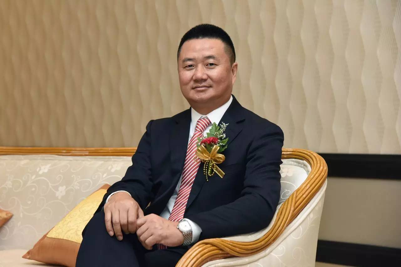 黄健龙以加减乘除完善社会责任体系