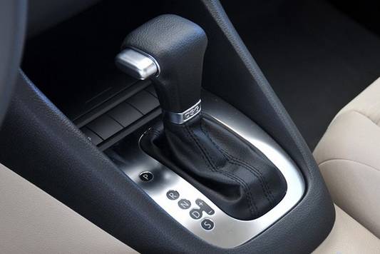 没用过这个挡位，别说你会开自动挡的车