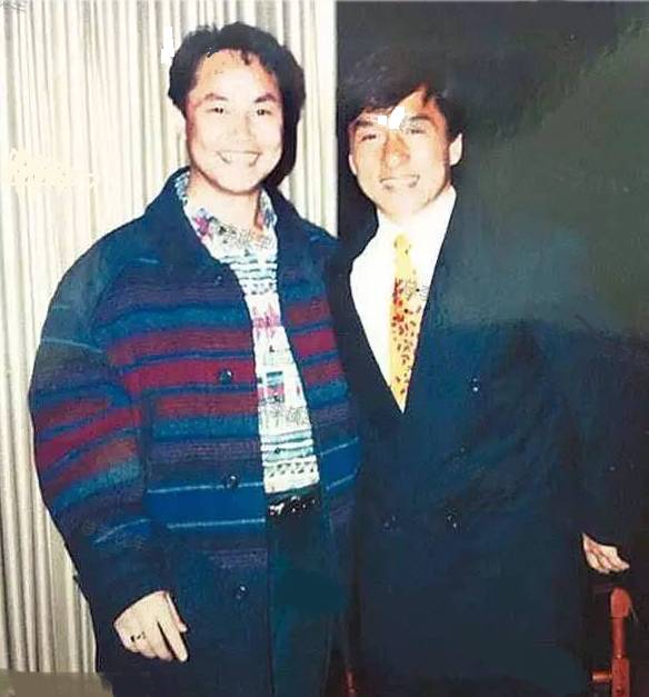 他让警察头疼 富豪害怕 开兰博基尼鬼怪