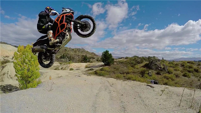 装扮你的拉力车 KTM 1190 ADV改件搜罗