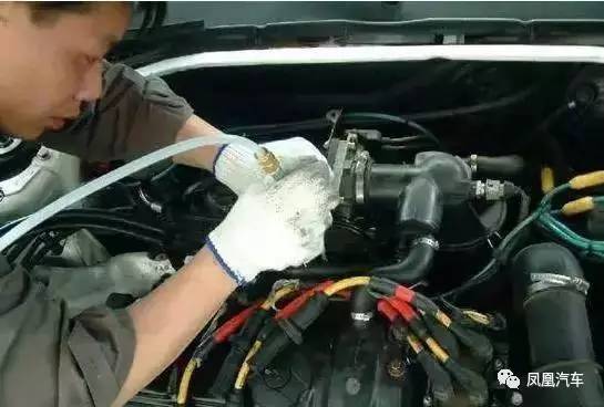 为什么你的车越开越费油，原因在这里