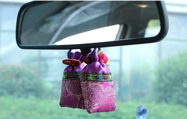 除了橘子皮，新车除异味还有这些招儿