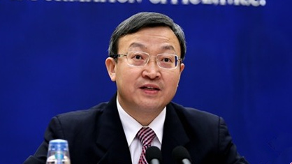 商务部副部长王受文答记者问问:目前中国政府加大力度控制资本外流