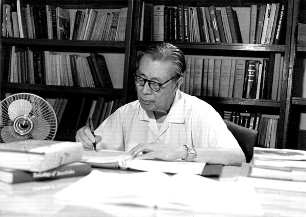 杨石先的人格精神