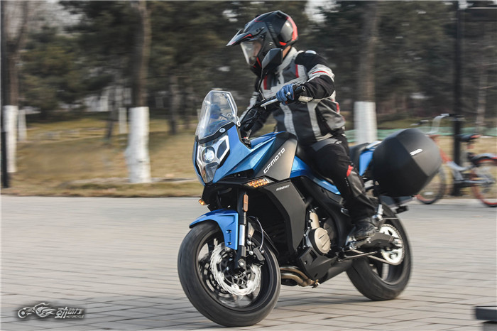 测试：国产全能王——春风650 MT