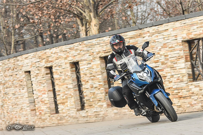 测试：国产全能王——春风650 MT