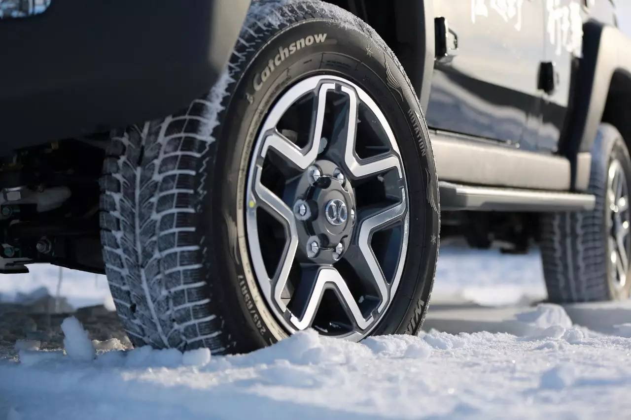 开车去北方，这些保命技巧99%都用得上！