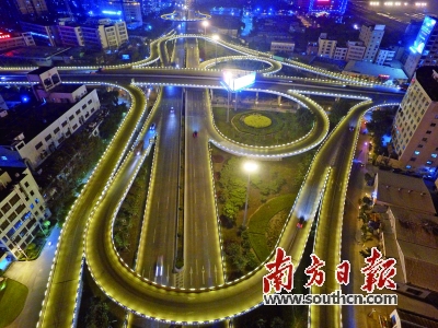 夜景之美诠释"汕头之变"