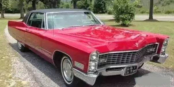 他有3000个女人，拍卖内裤，拥有100多台凯迪拉克！