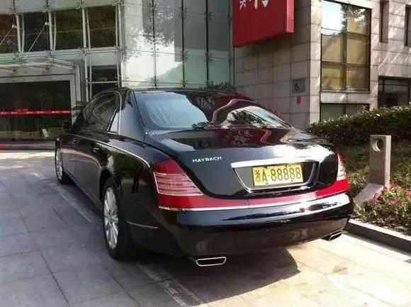 牛！这几个省的88888连号车牌，竟然都挂在这款车上！