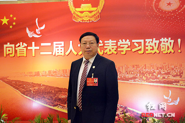 周立夫代表:树"全域旅游"发展观 开旅游活县新征程