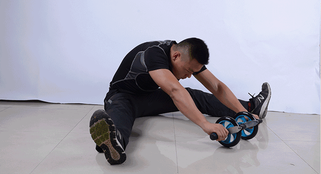 一个健腹轮就能练全身