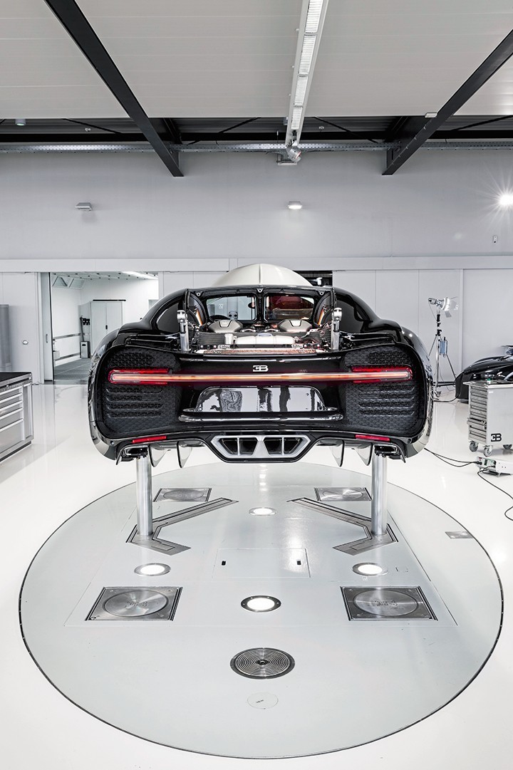 探访| 布加迪chiron工厂纯粹的技术摇滚