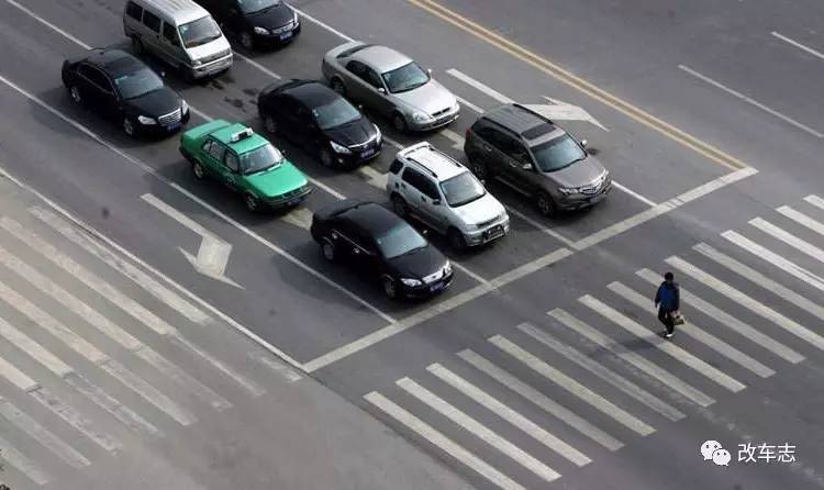 你这样开车，迟早会被打！