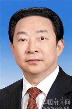 黄新初当选四川省人大常委会副主任张东升曾省权不再担任