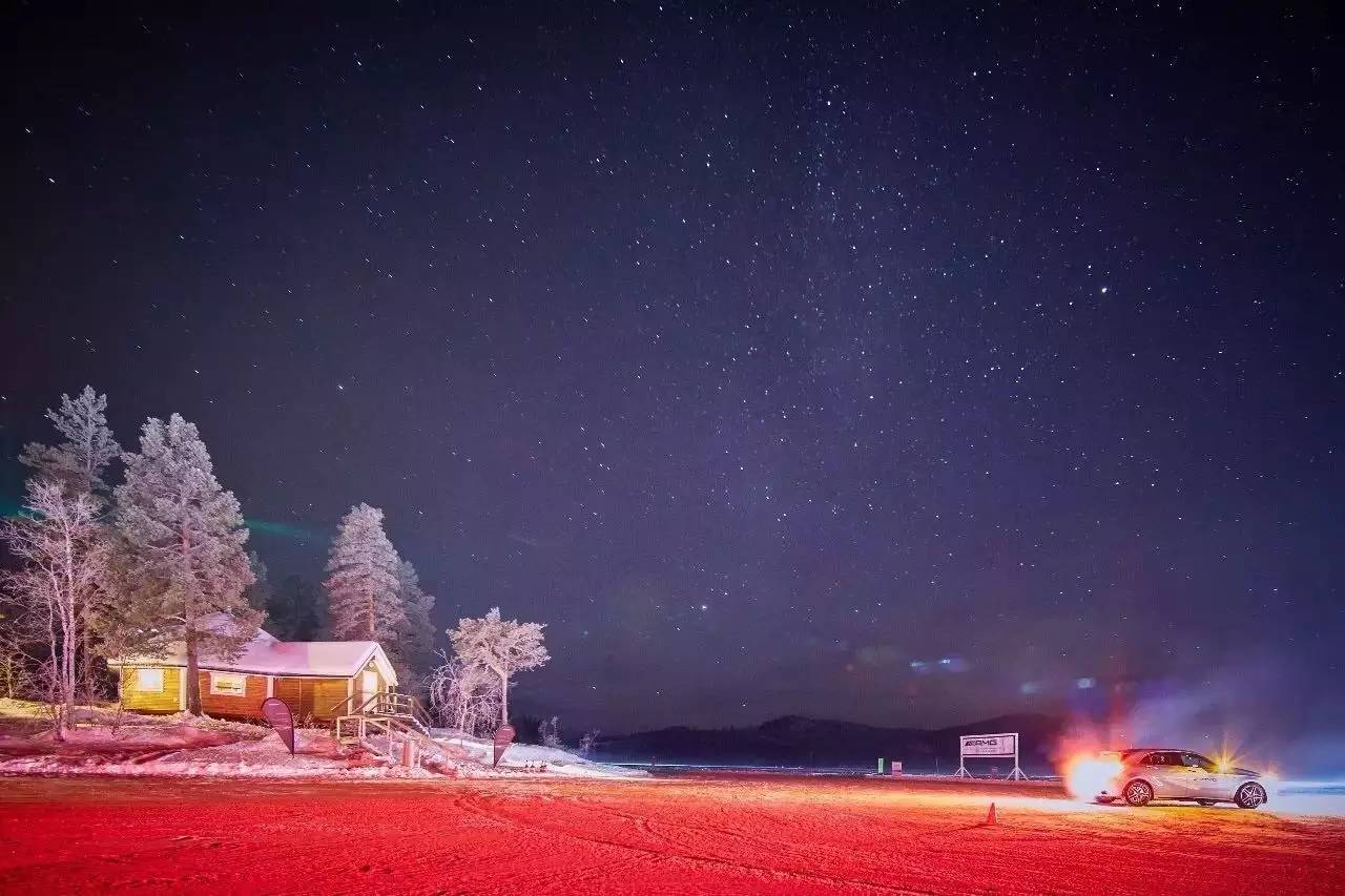 何以悟道驾驶 唯有极速冰雪