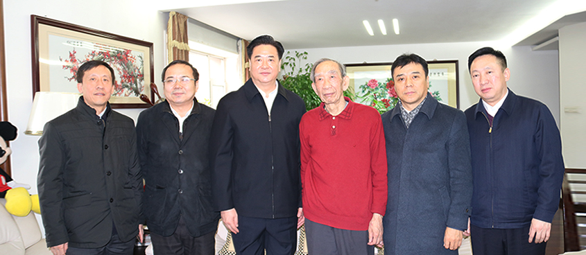 春节前夕校长李元元一行看望慰问部分老领导院士和中青年教师