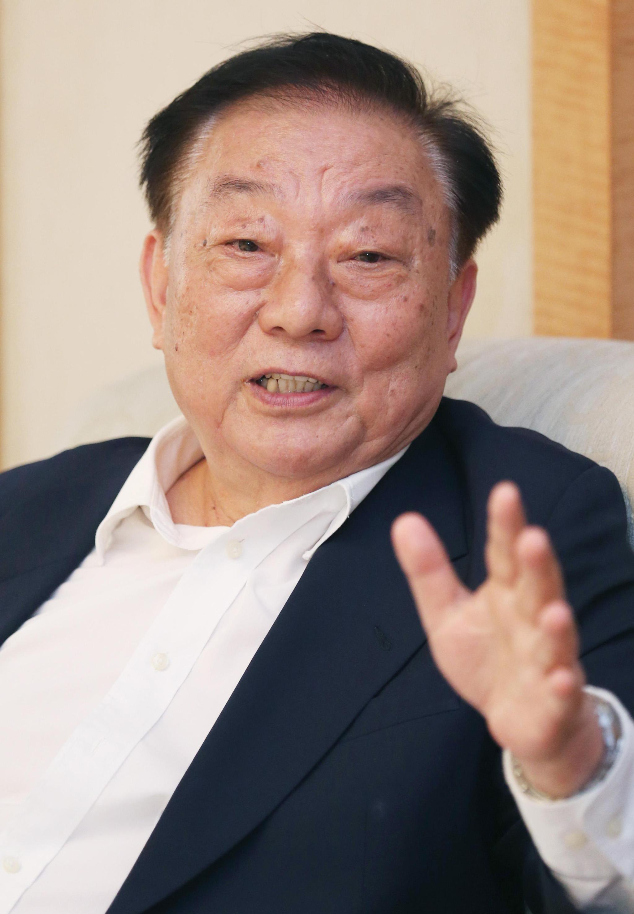 周慕尧:上海人做事精细,守规矩,把事情交到上海,外交部就放心了