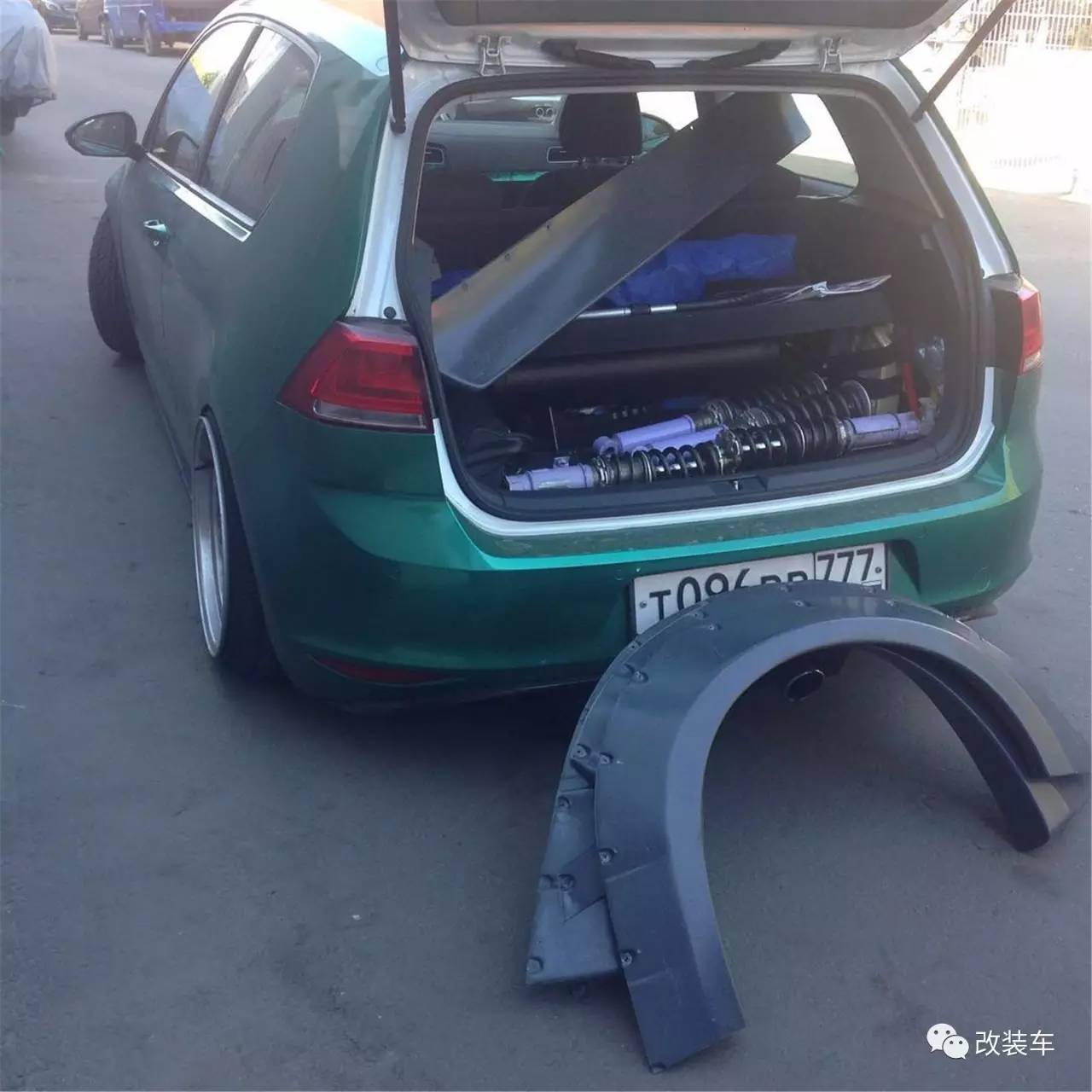 爆改宽体高尔夫还不够骚？