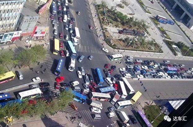 老司机手册丨一年一度春运交通拥堵，千万别吃冤枉的罚单