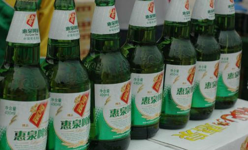24瓶惠泉小鲜啤酒图片