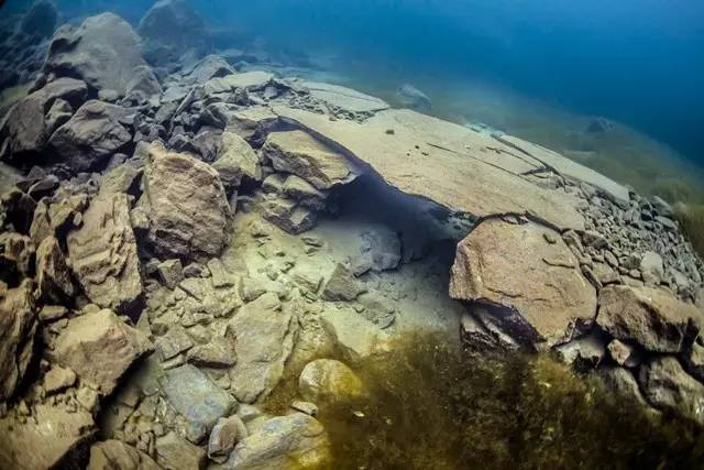 探秘|沉寂在挪威湖底108年的村庄,仿佛进入童话世界|挪威|童话世界|村