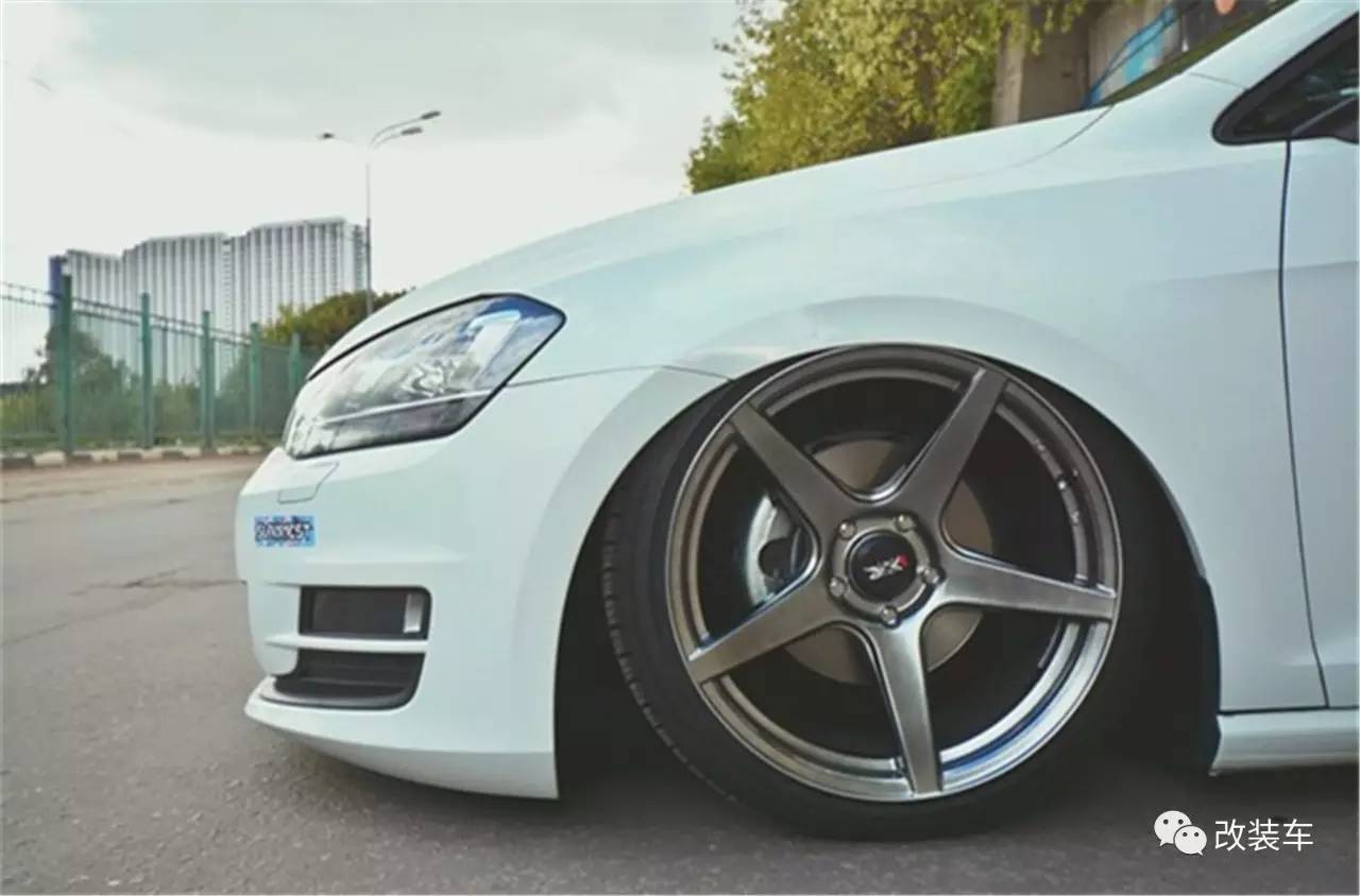 爆改宽体高尔夫还不够骚？