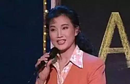 春晚回顾:从1983到2017春晚经典回顾 一幕幕全是感动