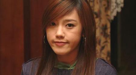 还记得《恶魔在身边》的晴紫吗?