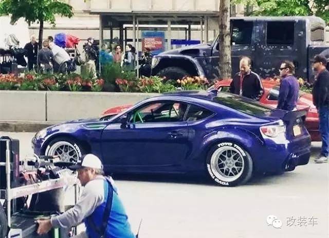 《速度与激情8》枪战剧情升级