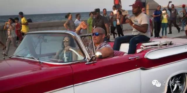 《速度与激情8》枪战剧情升级