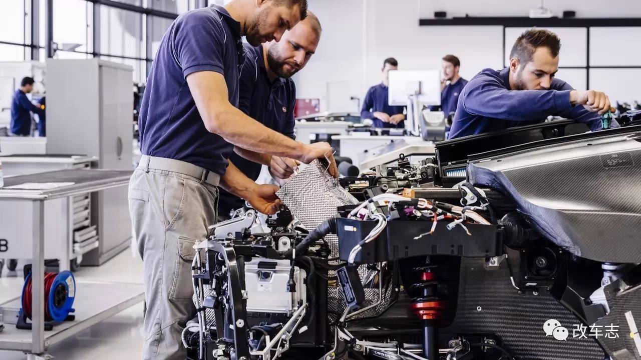 3000多万的Chiron是怎样诞生的