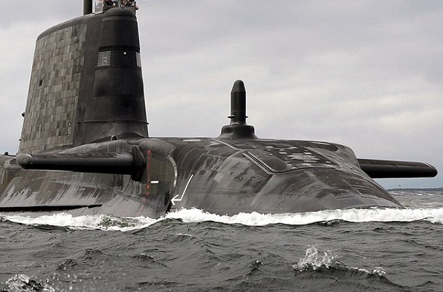 英国无畏级战略核潜艇图片