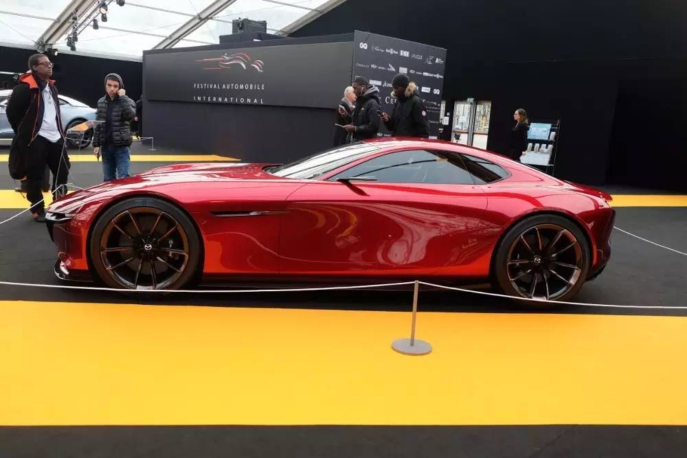 在巴黎走红毯的概念车们 总有一辆帅瞎你