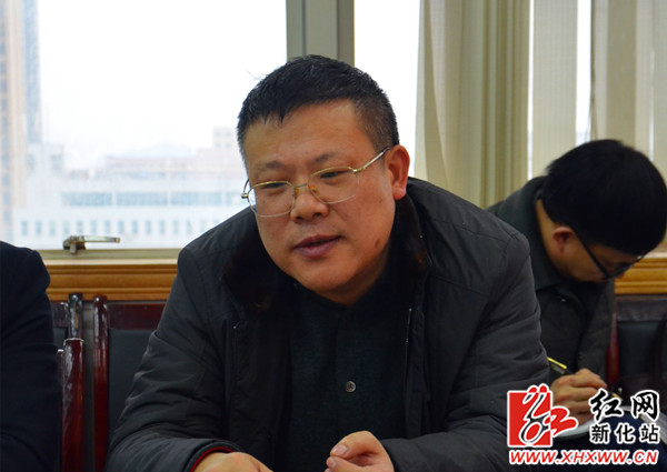 湖南省新化县委常委,纪委书记,县委反腐败协调小组组长曾小坤讲话