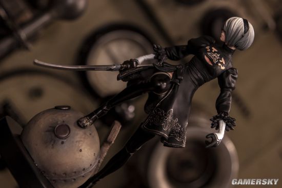 《尼尔:机械纪元》黑盒限量版2b手办高清实拍图 小姐姐怎么拍都美